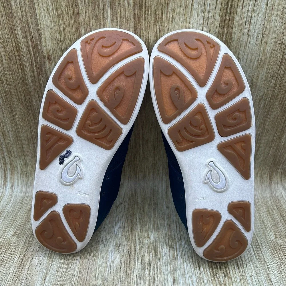 OluKai Nohea Moku Men's Size 9.5 Blue Mesh Boat Shoe Sneakers Casual Comfort